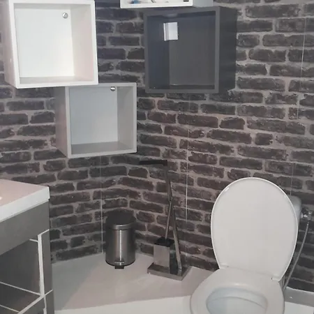 Maison Conviviale ゲストハウス